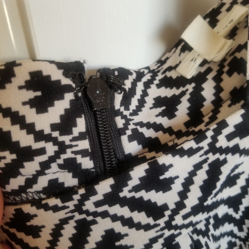 Aztec print high waisted suspender skirt - Picture 6 of 6